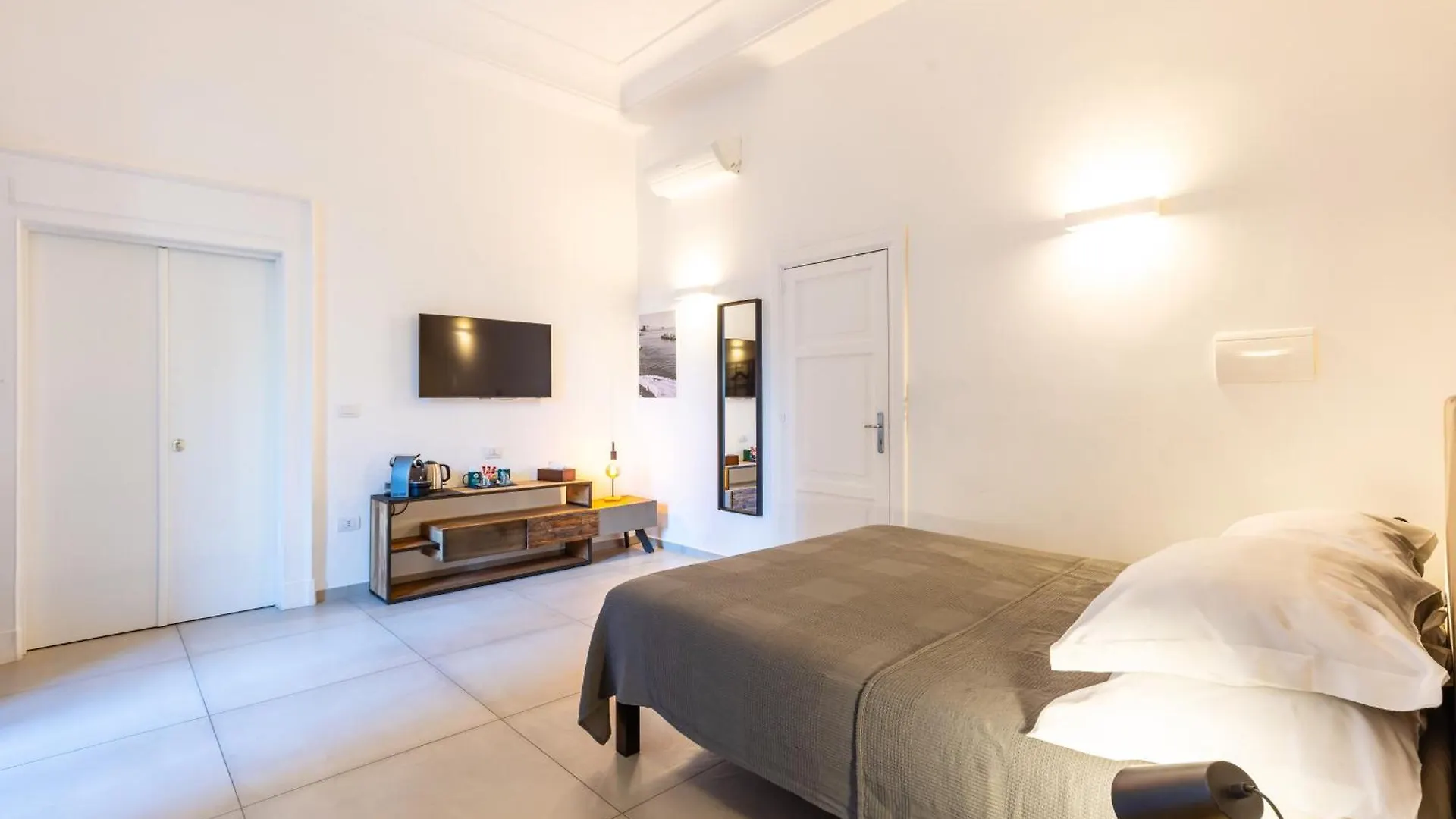 Residenza Partanna By Napoliapartments נאפולי